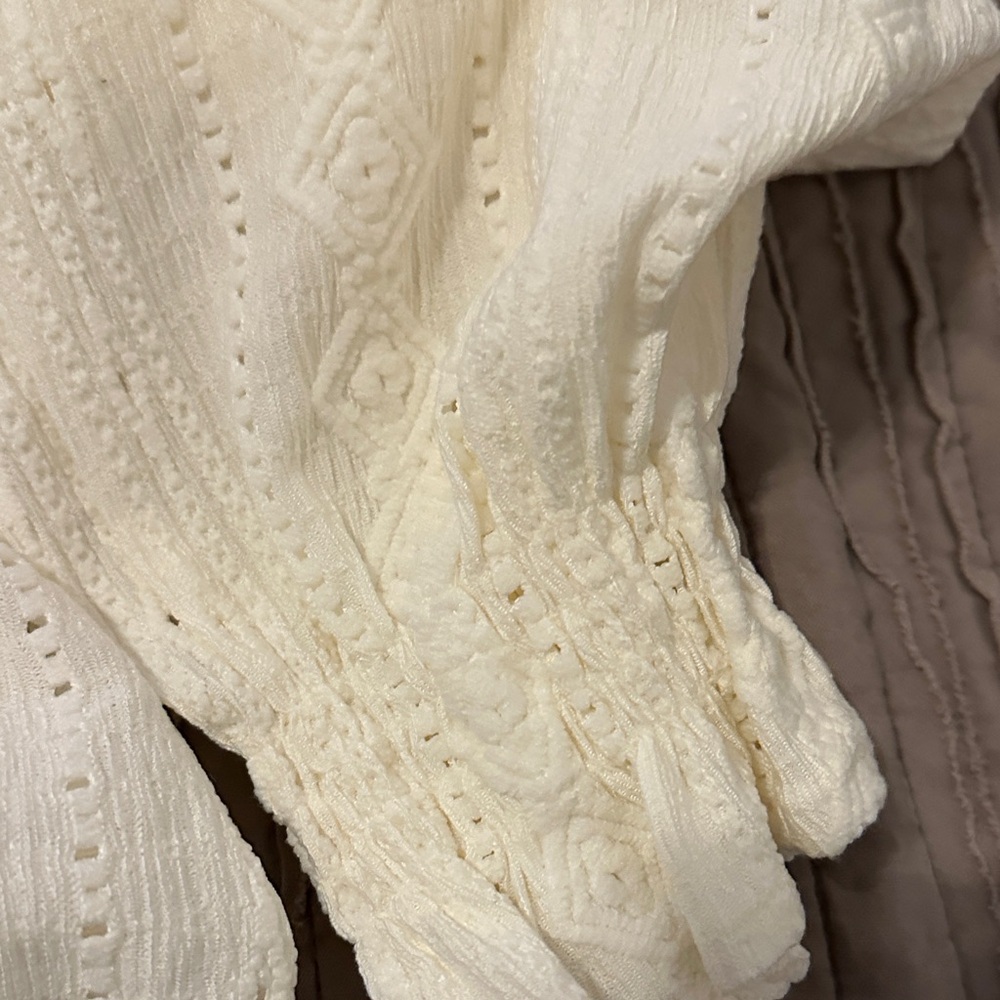 Frye Cream Patterned Blouse - Picture 6 of 7